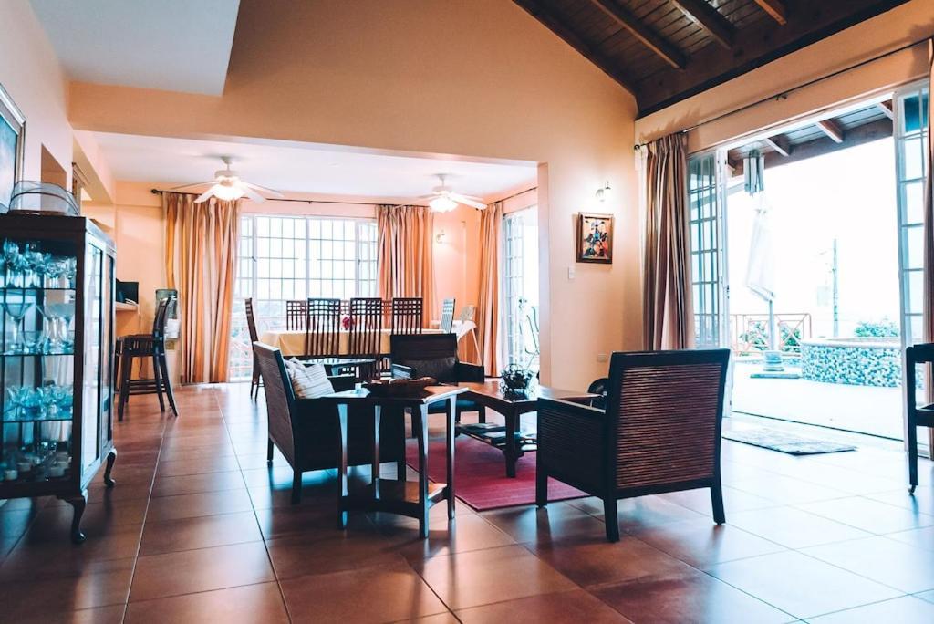 La Jolie - Luxury Ocean View Villa Black Rock Dış mekan fotoğraf